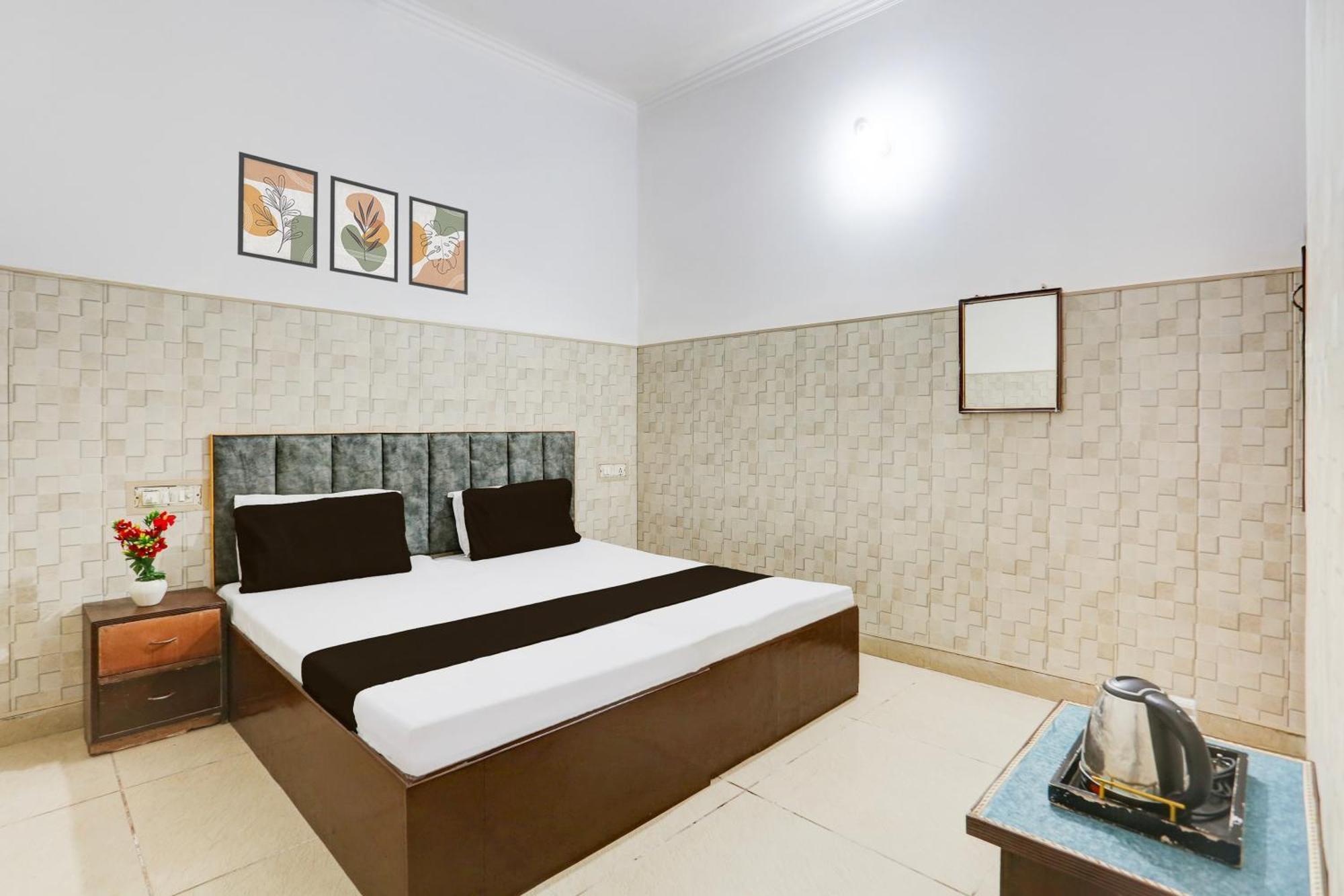 Hotel O Vk Palace Agra  Kültér fotó