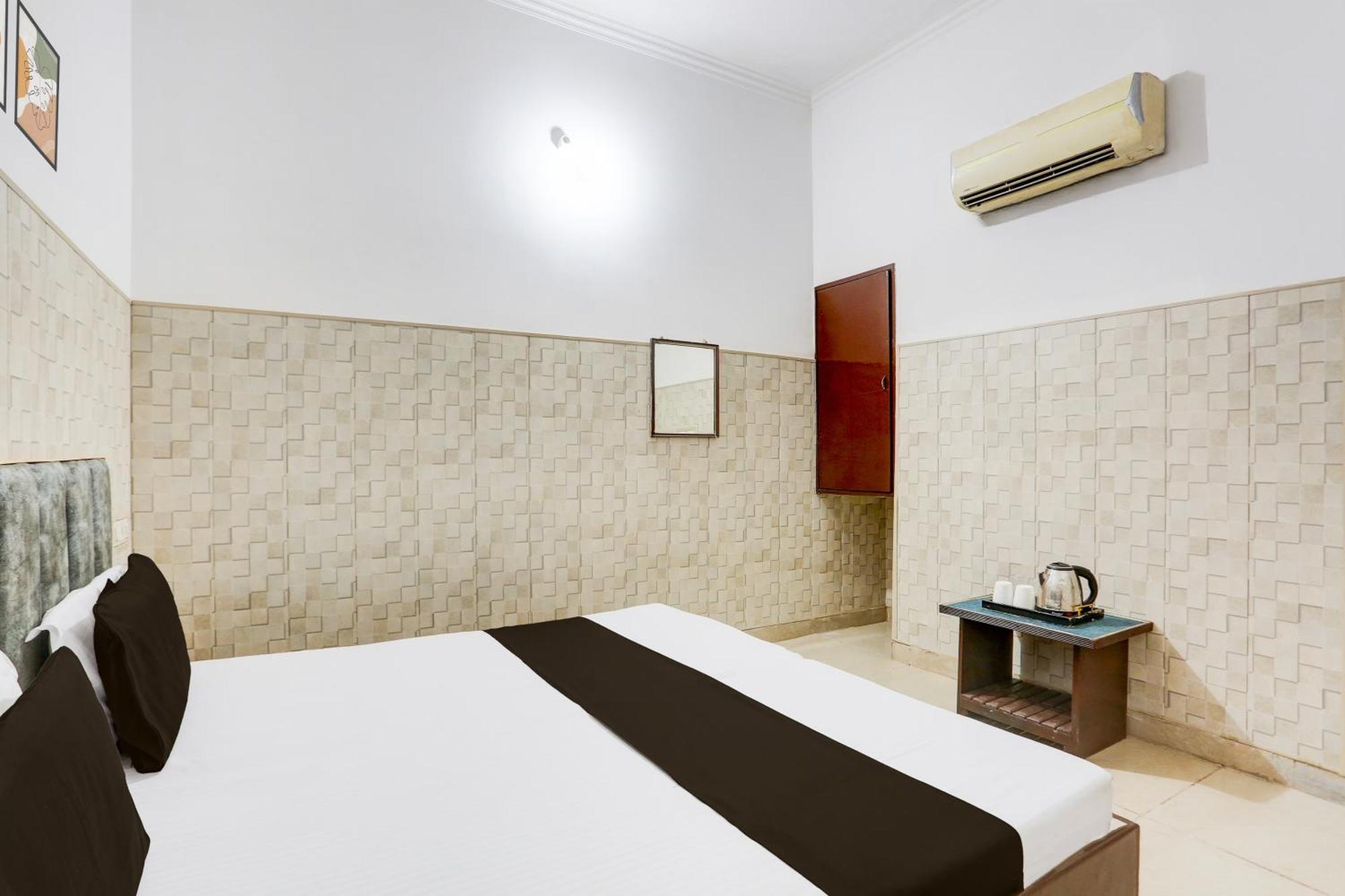 Hotel O Vk Palace Agra  Kültér fotó